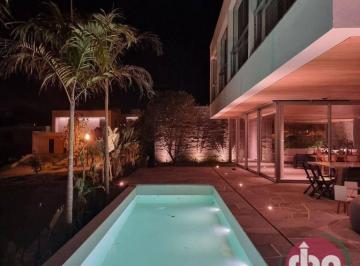 00b58866eb447a0efc78ff8618561c3066bc6280 · Casa com 5 dormitórios à venda, 400 m² por R$ 4.000.000,00 - Condomínio Villas do Golfe - Itu/SP