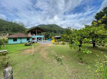 Rural · 2341m² · 5 Quartos · 2 Vagas · Mini sítio com 02 casas a Venda em Benedito Novo