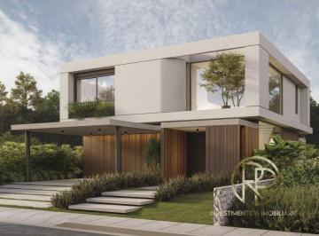Casa · 352m² · 3 Quartos · 4 Vagas · Casa à venda no bairro Rio do Meio - Itajaí/SC