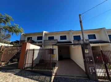Casa de 3 quartos, Ponta Grossa · Sobrado Oficinas