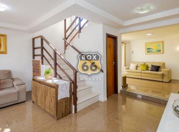 Casa · 250m² · 4 Quartos · 4 Vagas · Casa com quintal para venda de 4 quartos sendo 2 s