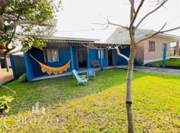 Apartamento · 100m² · 4 Quartos · 1 Vaga · Casa 04 dormitórios à cem metros do mar!
