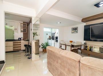 Casa · 114m² · 3 Quartos · Casa à venda - em Pinheirinho