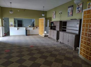 Casa · 320m² · 1 Quarto · 3 Vagas · Casa para aluguel no Embaré em Santos.