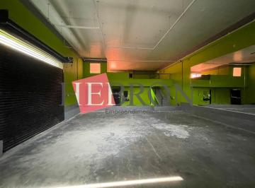 Comercial · 198m² · 4 Vagas · Salão para venda na Vila Gomes Cardim!