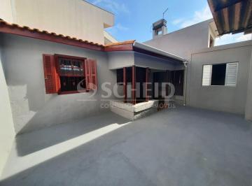 Casa · 65m² · 2 Quartos · Casa comercial na Vila Campo Grande com 65 m² para escritórios ou uso comercial.