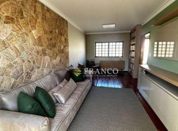 6d53938c4ac65d81a72e3b49c9ba6bd934bb82a6 · Sobrado triplex com 5 dormitórios à venda, 320 m² - Centro - Taubaté/SP