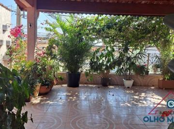 Casa · 254m² · 5 Quartos · 3 Vagas · Ótimo sobrado no Metalúrgico - 5 dormitórios