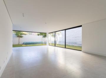 Casa · 868m² · 3 Quartos · 5 Vagas · "Elegância e Sofisticação em um Refúgio Exclusivo no Brooklin"