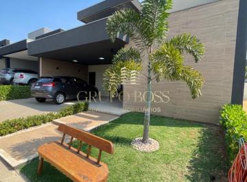 Foto 01 · Casa em Condomínio Residencial Figueira- 3 Quartos, 3 Suítes, 4 Banheiros, 2 Vagas de Garagem - São 