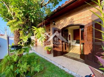 Casa · 357m² · 4 Quartos · 2 Vagas · Casa lado praia em Peruíbe