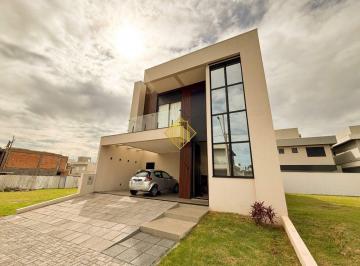 Casa · 202m² · 2 Quartos · 2 Vagas · Sobrado com piscina à venda no Villa Firenze