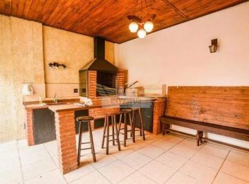 Casa · 221m² · 3 Quartos · 4 Vagas · Sobrado com 3 Quartos para Comprar, 221m² - Vila Floresta, Santo André/SP.