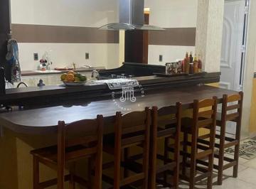 Casa · 410m² · 3 Quartos · 2 Vagas · CASA À VENDA - AV. EXPEDICIONARIOS - JUNDIAI/SP
