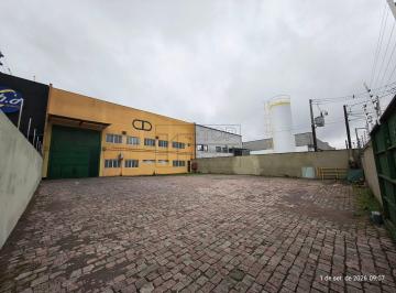 Comercial · 932m² · GALPÃO COM DOCA Para alugar em São José dos Pinhais