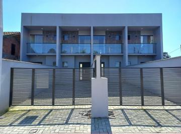 Casa · 85m² · 2 Quartos · 2 Vagas · Sobrado à venda no bairro Nova Brasília - Joinville/SC