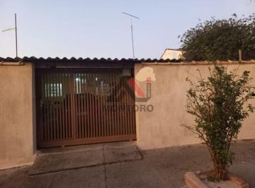 img0 · Casa Padrão em Araraquara