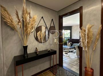 Apartamento · 193m² · 3 Quartos · 3 Vagas · Apartamento com bela vista no Pontal .