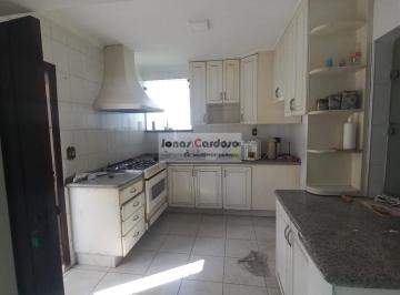 Foto 02 · Imperdível Casa Comercial à Venda na Vila Lavínia em Mogi das Cruzes. Com 3 Quartos, 1 Suíte, 2 Sala