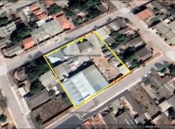 Área total 3.600m² · Galpão 900m2 com 3600 metros quadrados de área, Luziânia a 500 mts da BR 040.
