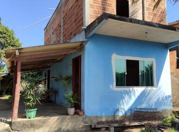 Casa de 2 quartos, Araruama · Casa Ótima de posse com 2 pavimentos em ARARUAMA RJ., rua asfaltada.