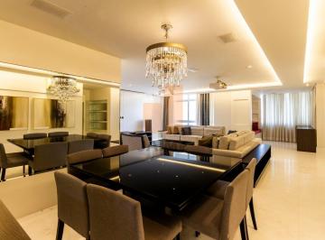 Apartamento · 210m² · 3 Quartos · 2 Vagas · APARTAMENTO 3 DORMITORIOS SENDO 1 SUITE 2 BANHEIROS SALA 3/4 AMBIENTES 2 VAGAS.