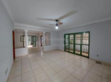 Casa · 304m² · 3 Quartos · 2 Vagas · Santos Dumont - Casa Locação