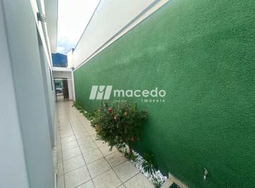 Casa · 140m² · 3 Quartos · 2 Vagas · Casa 3 Quartos  Chácara Inglesa - Venda e Locação