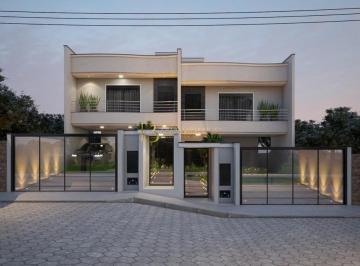 Casa · 160m² · 3 Quartos · 1 Vaga · Sobrado à venda no bairro Centro - Balneário Piçarras/SC