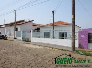 Foto 02 · Casa, Ginásio, Itararé, SP
