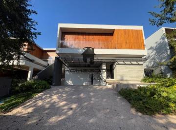 Casa · 364m² · 4 Quartos · 4 Vagas · Sobrado à venda em Campinas, Alphaville Dom Pedro 3, com 4 suítes, com 364.46 m²