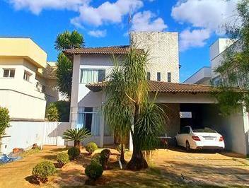 Casa · 260m² · 3 Quartos · 4 Vagas · Portal do Sol II - Casa de Condomínio 3 quartos, sendo 3 suítes