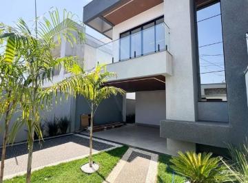 Casa · 200m² · 3 Quartos · 2 Vagas · SOBRADO NA QUADRA 505 SUL(ARSO 52)COM 200M², 3 SUÍTES E ÁREA DE LAZER COMPLETA.