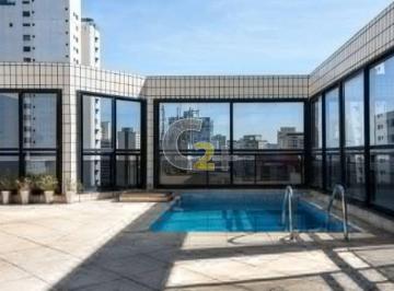 Apartamento · 208m² · 2 Quartos · 3 Vagas · Cobertura duplex à venda em Higienópolis com 2 suítes e 3 vagas