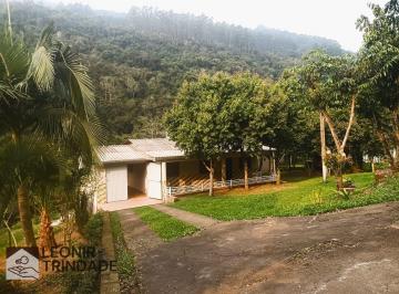 Rural · 30000m² · 3 Quartos · 1 Vaga · Chácara de 3 hectares, próximo ao rio, com 2 casas, Carlos Barbosa, RS