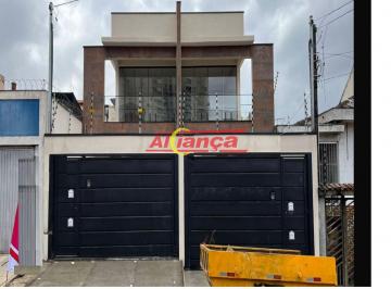 Casa · 202m² · 3 Quartos · 4 Vagas · Sobrado Novo -Jd Santa Mena, 4 vagas, 3 suites (1 master) e varanda, sala ampla  novo ! 1.300 mil
