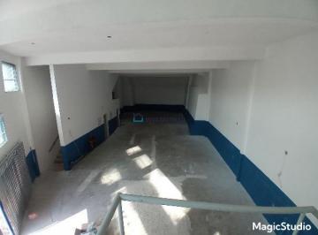 Comercial · 359m² · Galpão comercial com 368mtrs, mezanino, copa.