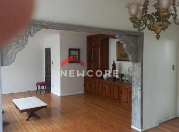 Apartamento · 170m² · 4 Quartos · 2 Vagas · Apartamento em Rua Florianópolis - Barra - Salvador/BA