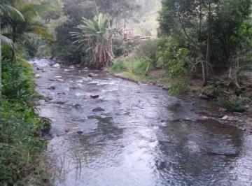 Rural · 300m² · 3 Quartos · 2 Vagas · Sítio APIÚNA - SC