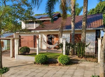 Casa · 181m² · 3 Quartos · CASA COM 3 DORMITÓRIOS