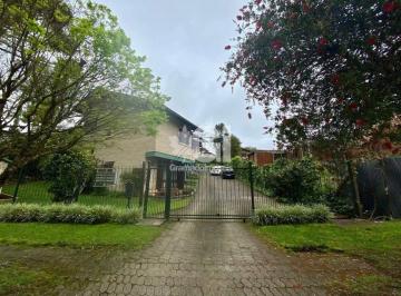 Casa · 73m² · 1 Vaga · CASA BEM LOCALIZADA EM CANELA