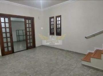 Casa · 217m² · 4 Quartos · 2 Vagas · Sobrado com 4 Quartos para Alugar, 217m² - Silveira em Santo André/SP.