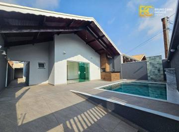 836761783c691bfda287462ba7b440c820f3f650 · Casa térrea com píscina á 600m do mar- Oasis - Peruíbe/SP