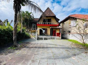f7a579811cef1c2332fa02c430a3b7721ea9199c · Casa com 3 dormitórios à venda, 153 m² por R$ 850.000,00 - Bougainvillee III - Peruíbe/SP