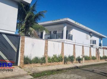 b4ea130b3cec5b663b9b4f9b7c928915acbcf16d · Linda casa alto padrão, lado praia, 100 metros do mar.