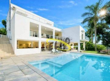 116dd66cccba8ed5a5d9177ea80771363a7bd809 · Casa à venda, 488 m² por R$ 4.900.000,00 - Granja Viana - Carapicuíba/SP