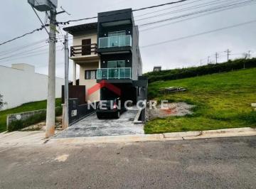 Casa · 200m² · 3 Quartos · 4 Vagas · Casa de condomínio em Rodovia Raposo Tavares - Sítio Boa Vista - Cotia/SP