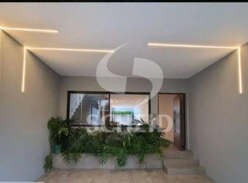 Casa · 180m² · 3 Quartos · 2 Vagas · Sobrado a Venda no Campo Belo