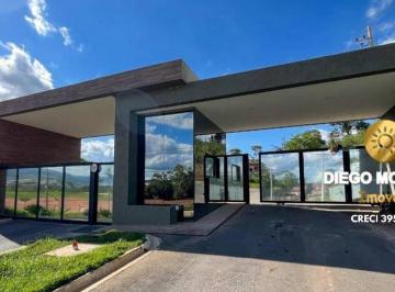 Condomínio · Terreno à venda no Condomínio Alto da Floresta