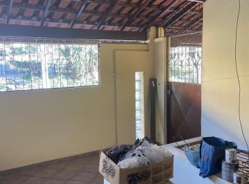 Casa · 240m² · 4 Quartos · Casa à venda - em Alípio de Melo